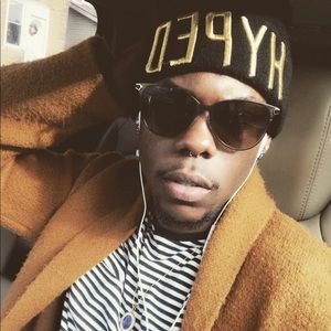Meet your Posher, Emmanuel
